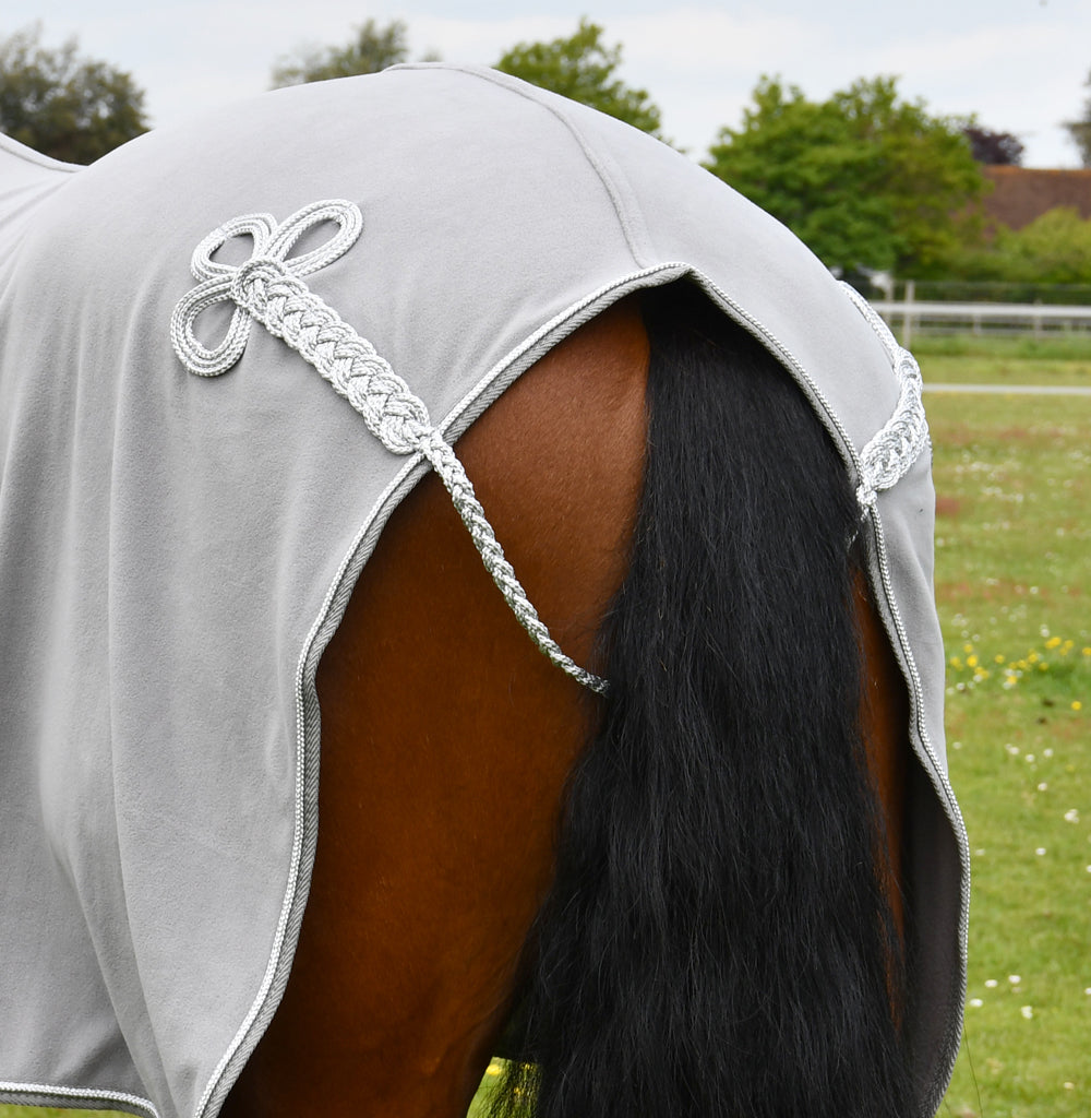 Personalised Embroidered Horse Show Rug – with Name